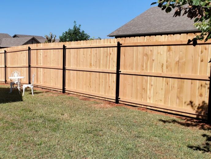 Cedar Fence installer Edmond Oklahoma